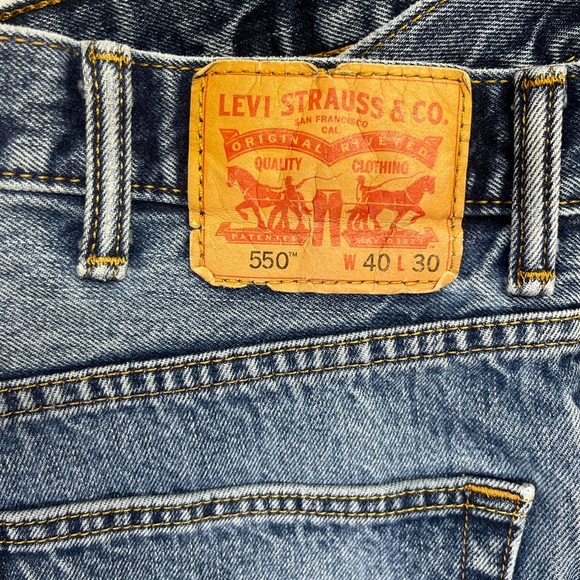 Levi’s 550 Relaxed Fit Denim Jeans Mens 40/30 Blue Cotton Farm Work Ranch 1688 - Picture 2 of 9